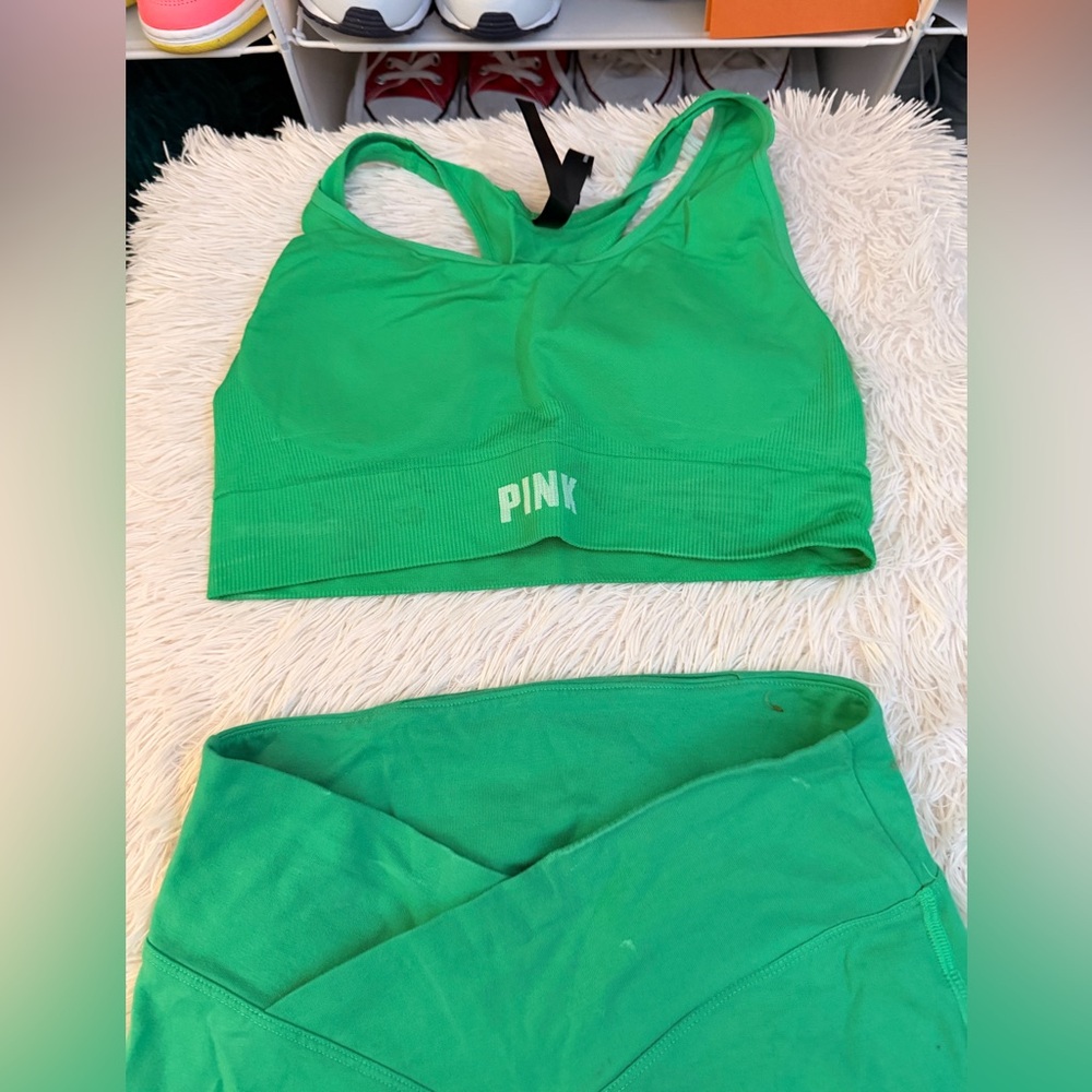 PINK Victoria's Secret Green Seamless Sports Bra Medium and shorts Small